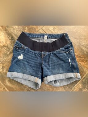 Old Navy Maternity Denim Roll-Cuff Shorts in Dark Blue with Black Waistband